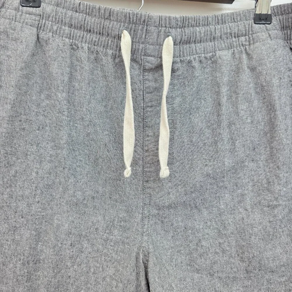Old Navy Men's Charcoal Flat Front Shorts - Picture 6 of 13